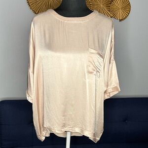 Fate Champagne Women's Satin High-Low Oversized Blouse size Small